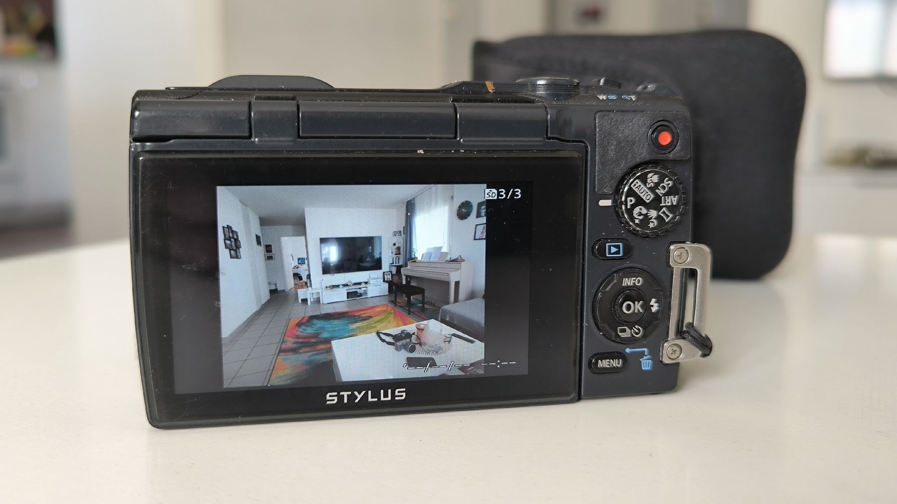 Olympus Fotocamera: Olympus Stylus TG-850 + accesoires – Usato da Riaz venduto da vanucaptures 4