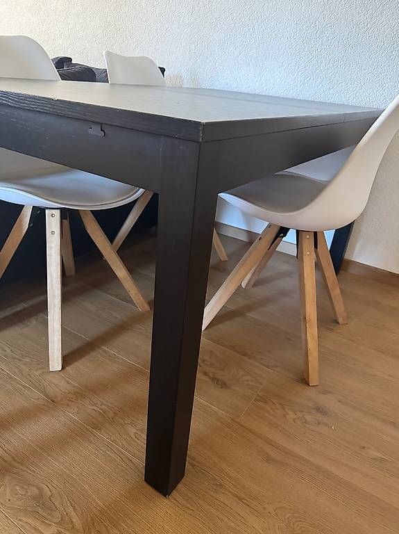 Tavoli: Table à manger extensible noire – Usato da Yverdon-les-Bains venduto da Tiffany_92 1