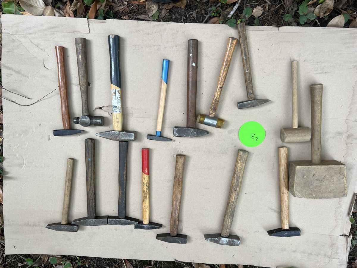Tutti gli attrezzi: Hammer Lot  – Usato da Neuenhof venduto da Willi111