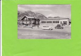 Grimselpasshöhe-Oldtimer-belebt