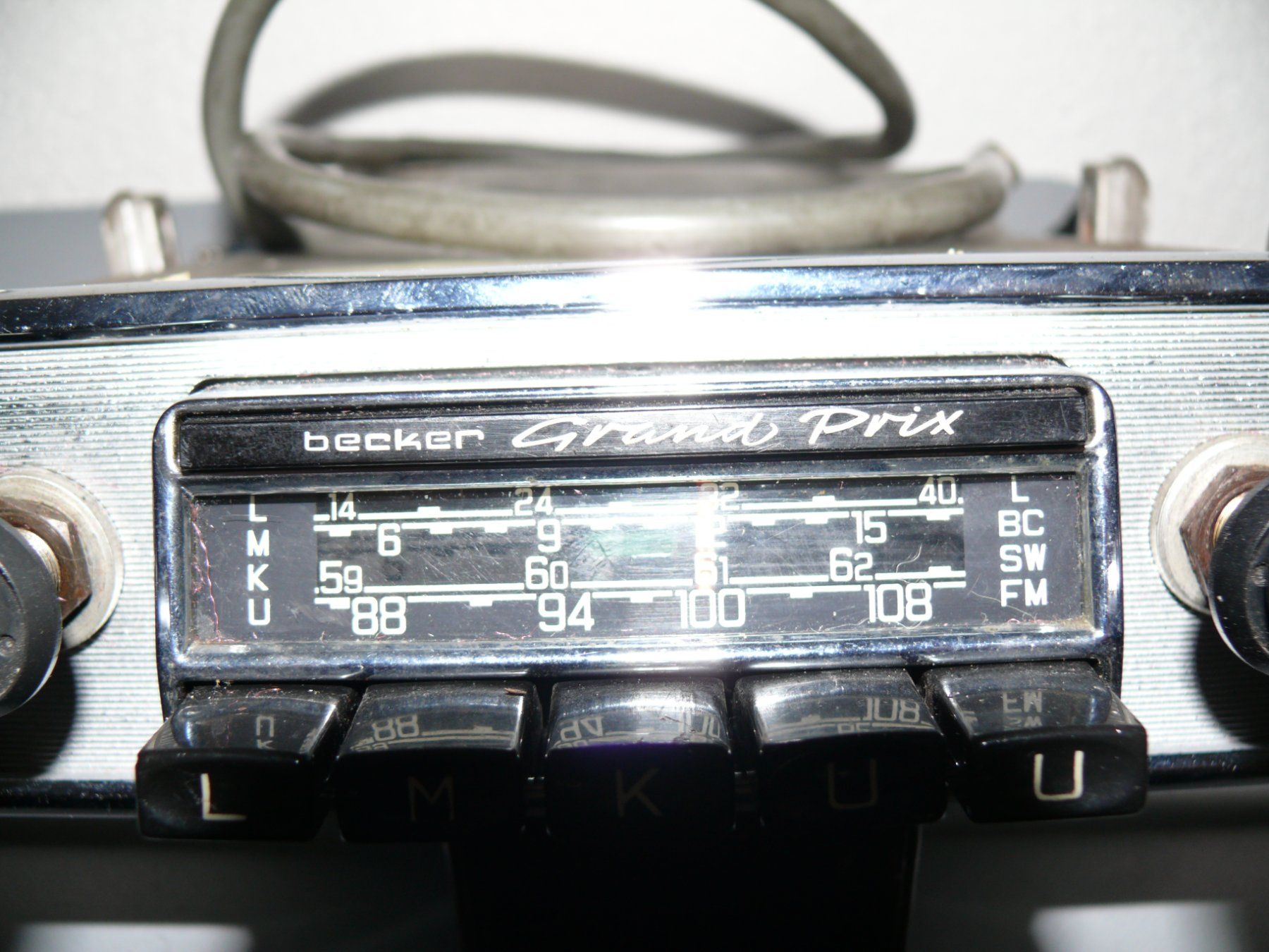 Becker Radios: Becker Grand Prix Vintage umgerüstet auf DAB – D'occasion à Wolfertswil par mic_vy7d 3