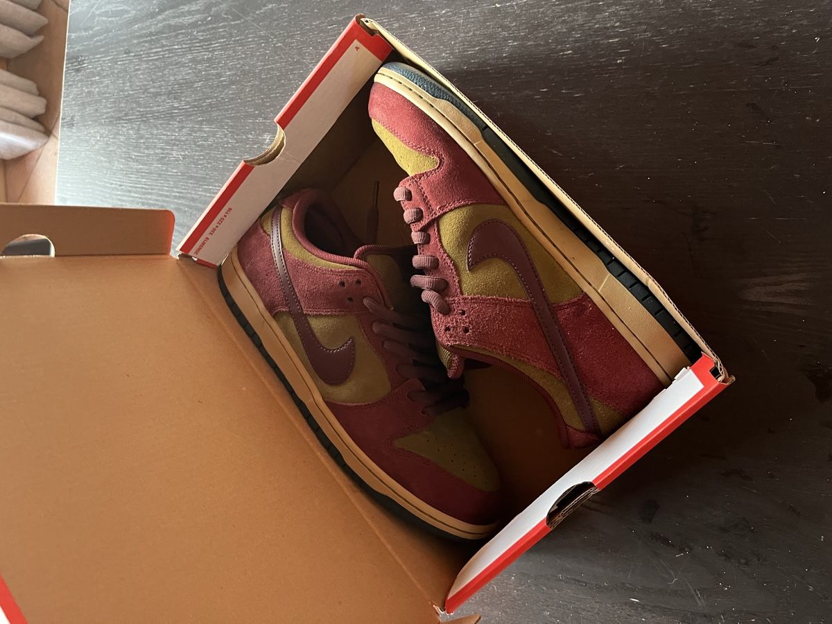 Nike Scarpe da uomo: Nike basket – Usato da Broc venduto da Biboune3 4