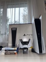 Sony PlayStation 5 white console, disc edition.