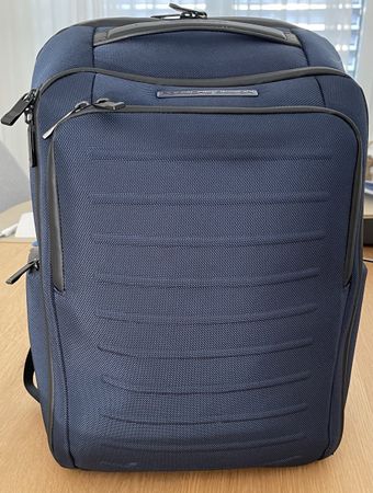 Rucksack Porsche Design dunkelblau top Zustand
