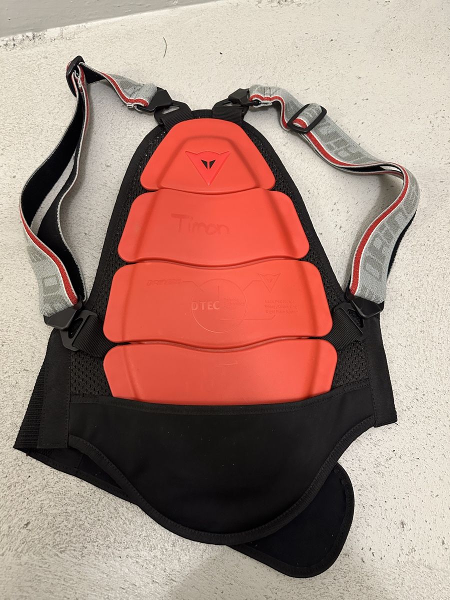 Protezioni & Imbottiture: Back Protector – Usato da Dübendorf venduto da Zuerimuusli