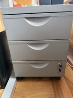 Schubladenelement Metall, 3 Schubladen, abschliessbar