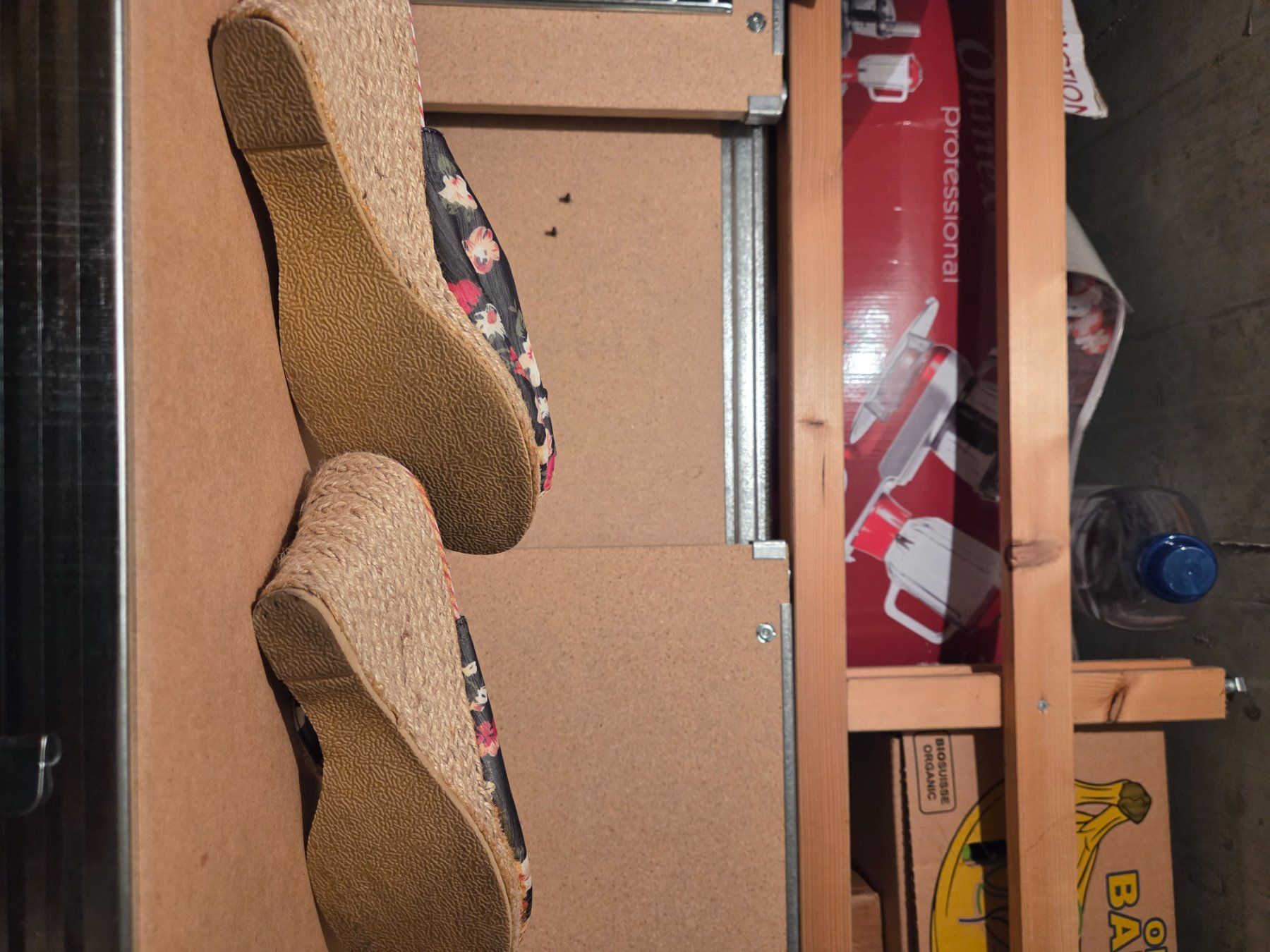 Damenschuhe: Espadrilles à fleurs, taille 38 – Gebraucht aus Brügg BE von rup_p6cw 5