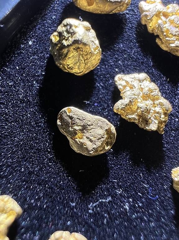 Edelmetalle: Australische Goldnuggets (4.38g) – Gebraucht aus Balzers von laendlecoins 2