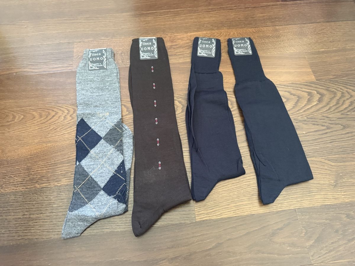 Chaussettes: 4 Herren Socken Gr. 43-45 – Neuf avec emballage d'origine à Zürich par Fabrizio1978