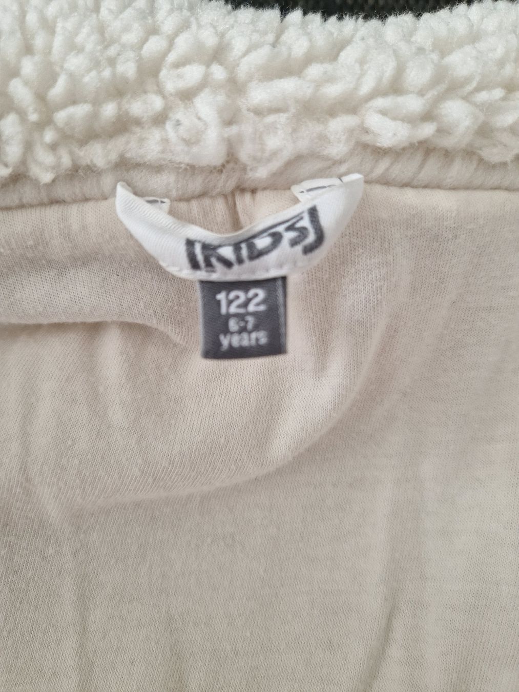 Maglioni & Felpe: Migros Jacke Grösse 110/116 – Usato da Zollikerberg venduto da nmonika 1