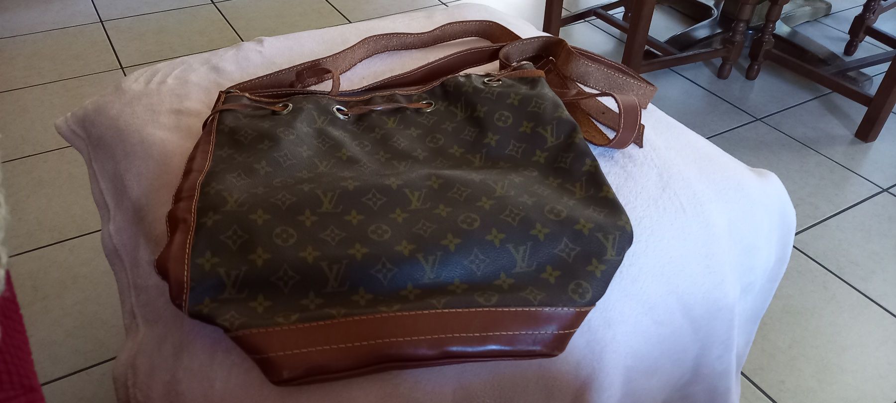 Borse: Sac banane noir – Nuovo (secondo la descrizione) da Yverdon-les-Bains venduto da Monique6 6