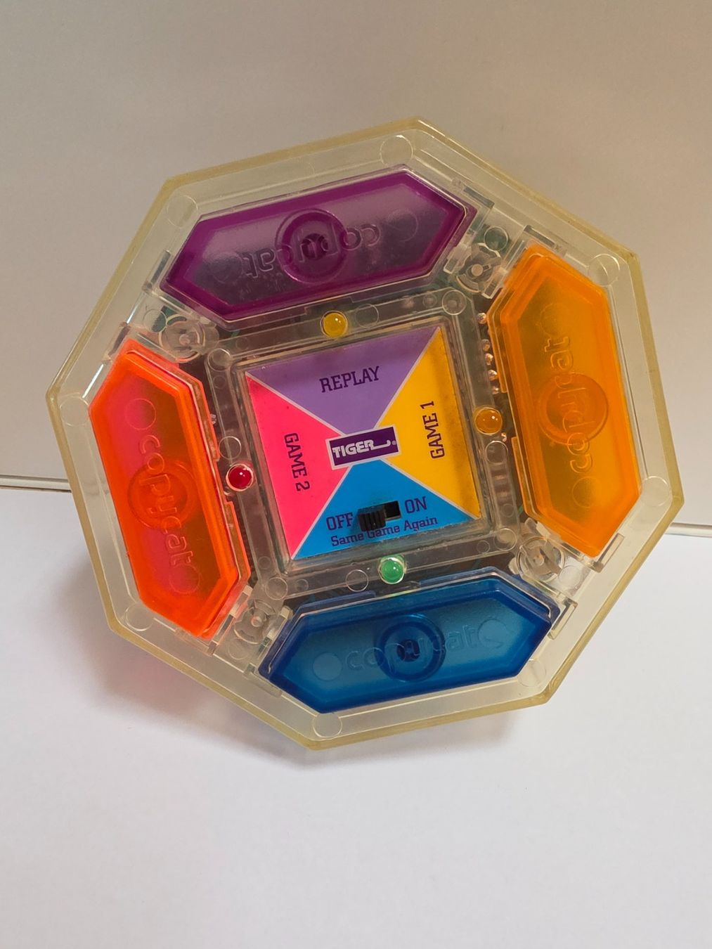 Spielzeuge: Jeu Copycat de Tyger de 1988 – Gebraucht aus Bulle von Chimchiree