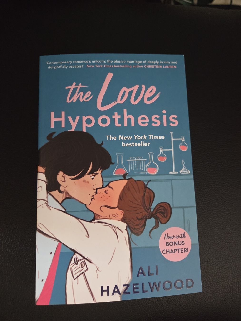 Libri: Libro "The Love Hypothesis" di Ali Hazelwood – Nuovo (secondo la descrizione) da Nyon venduto da direwolf97