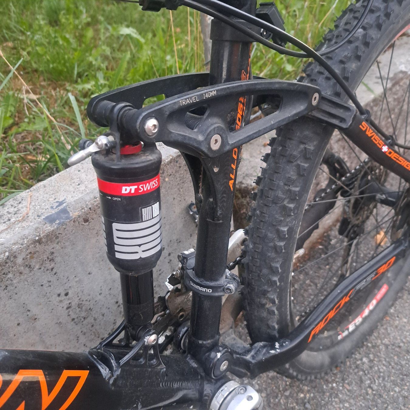 Biciclette: bike mit guten komponenten – Difettoso da Benzenschwil venduto da 007tinu