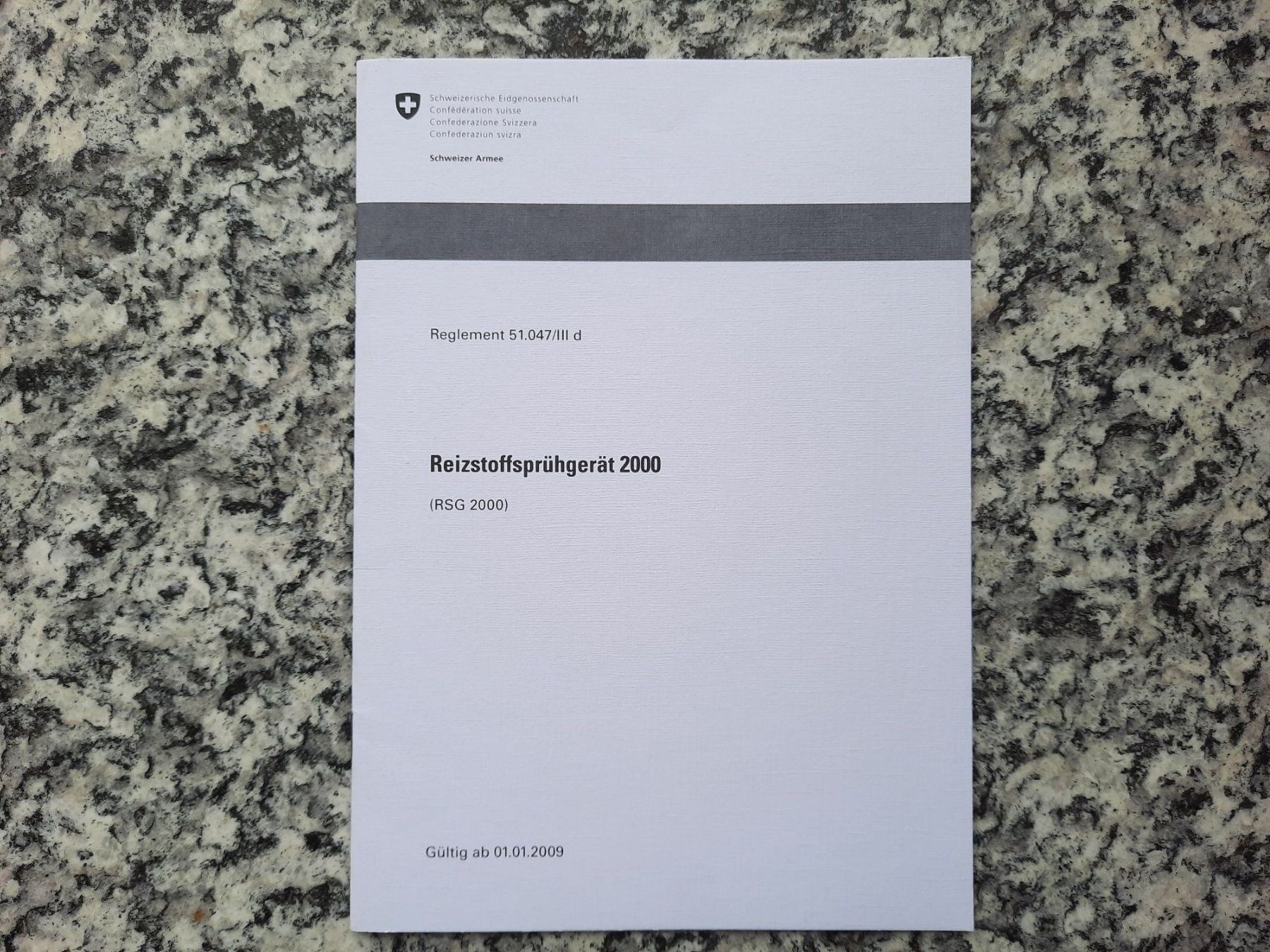 Bücher: Reizstoffsprühgerät 2000 – Gebraucht aus Ruswil von Sammlergeist