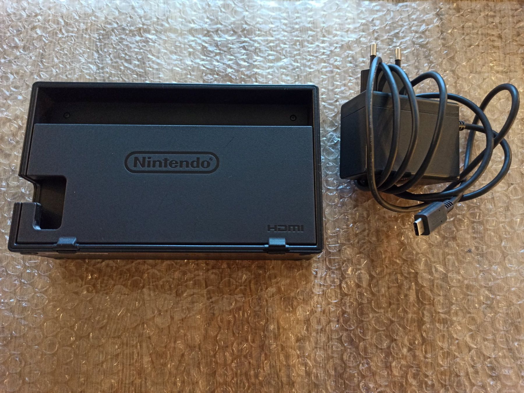 Docking station: Original Nintendo Switch TV-Dockingstation mit Netzteil NSW – Usato da Oberweningen venduto da mar_87mx 3