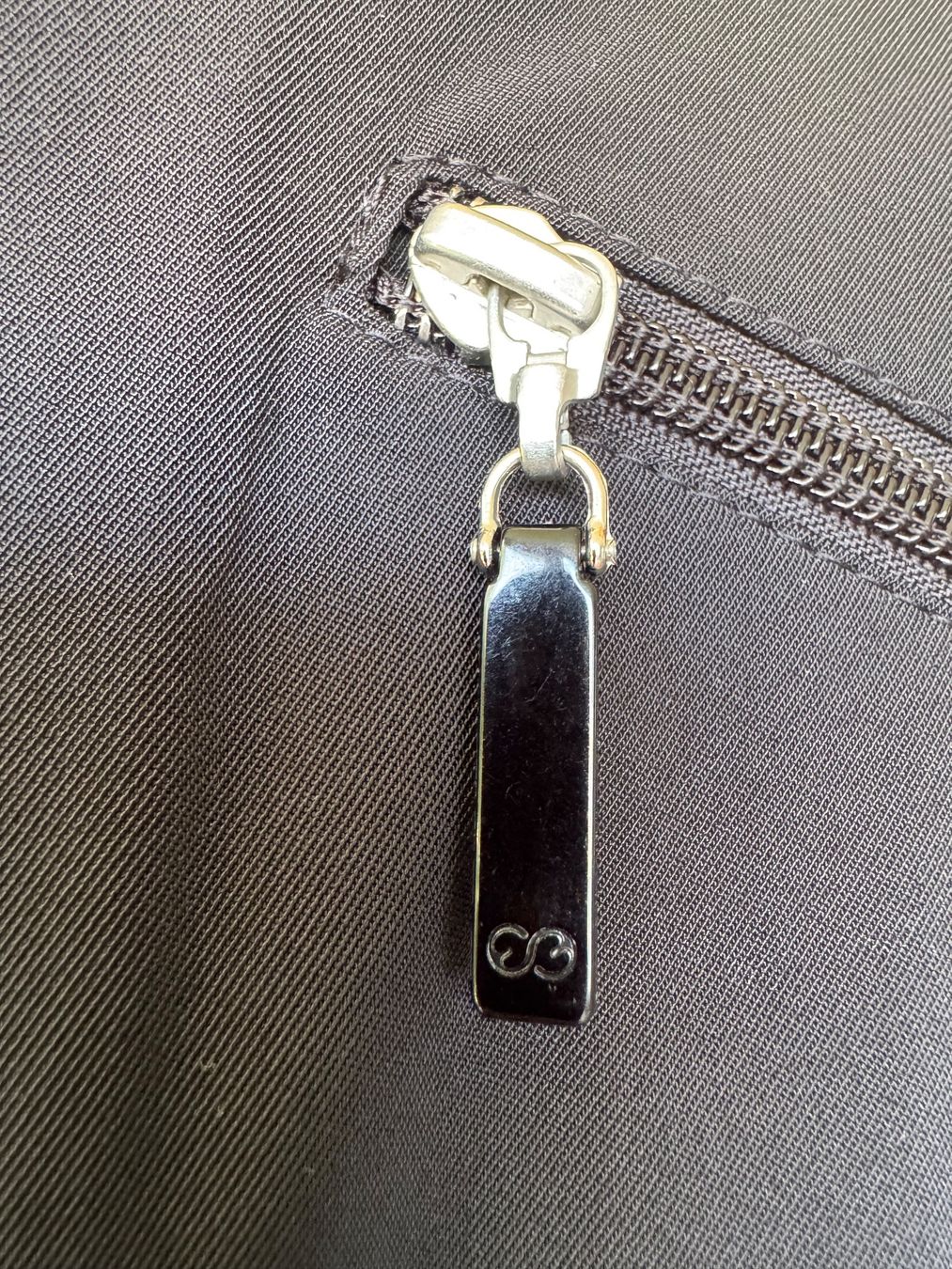 Escada Pantaloni: Escada Sport Hose schwarz Gr. 34 – Nuovo (secondo la descrizione) da Brütten venduto da Rod816 2
