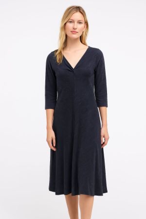 Elegantes Blumenprint-Kleid in Königsblau von Pretty Woman