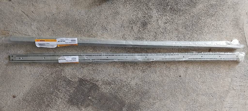 Eisenwaren: Schwerlastauszug 930mm bis 400kg – Neu und originalverpackt aus Root von pan9