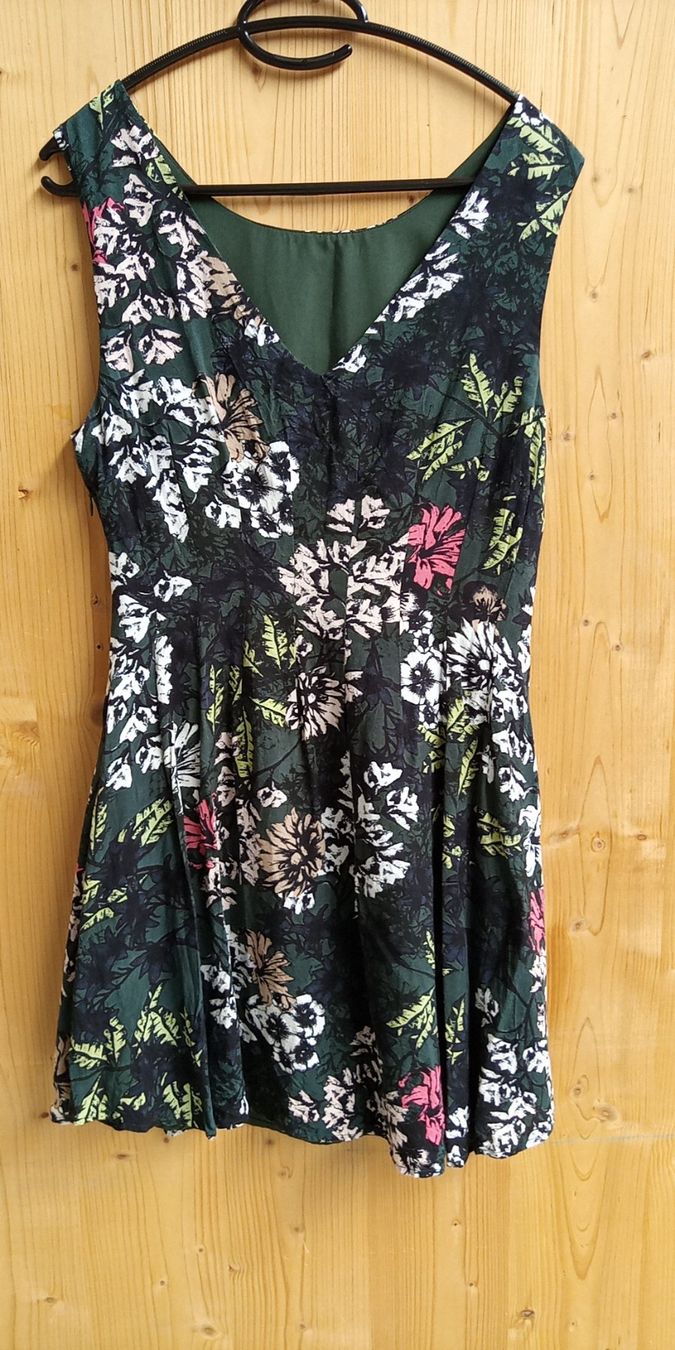 Vero Moda Vestiti: Kleid von VERO MODA – Nuovo (secondo la descrizione) da Wängi venduto da Ladys_First