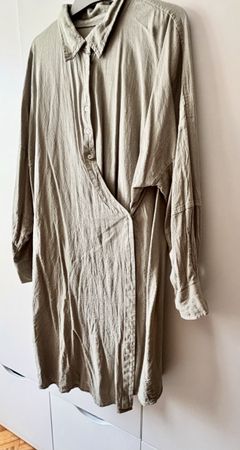 Wickelkleid 52/54 helles lindgrün   neuwertig => Ab 12.-