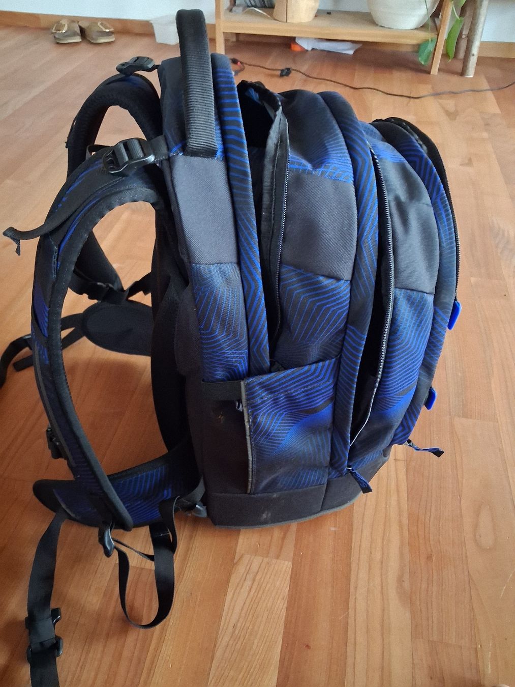 Satch Zaini: Rucksack Satch blau mit Muster guter Zustand – Usato da Luzern venduto da fap_7tnm 3