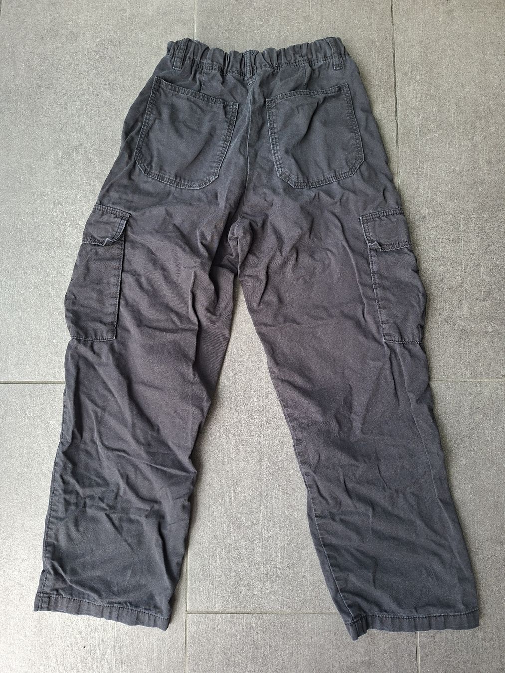 H&M Pantalons: Cargohose, Gr.146 – D'occasion à Seuzach par nadine.baur84 3