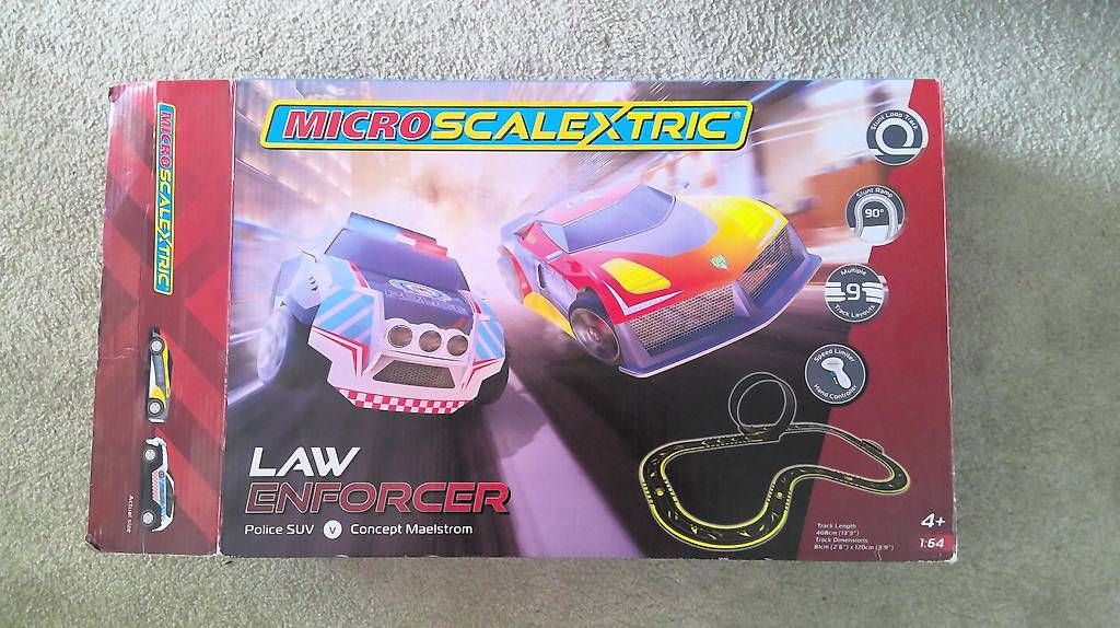 Giocattoli: Micro Scalextric - Law Enforcer Set complet (70CHF neuf) – Usato da Jongny venduto da fin_jp5x