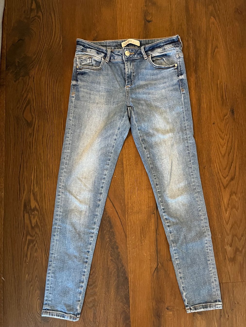 Zara Jeans: Schöne Jeanshose Zara – Gebraucht aus Villnachern von schudelinho