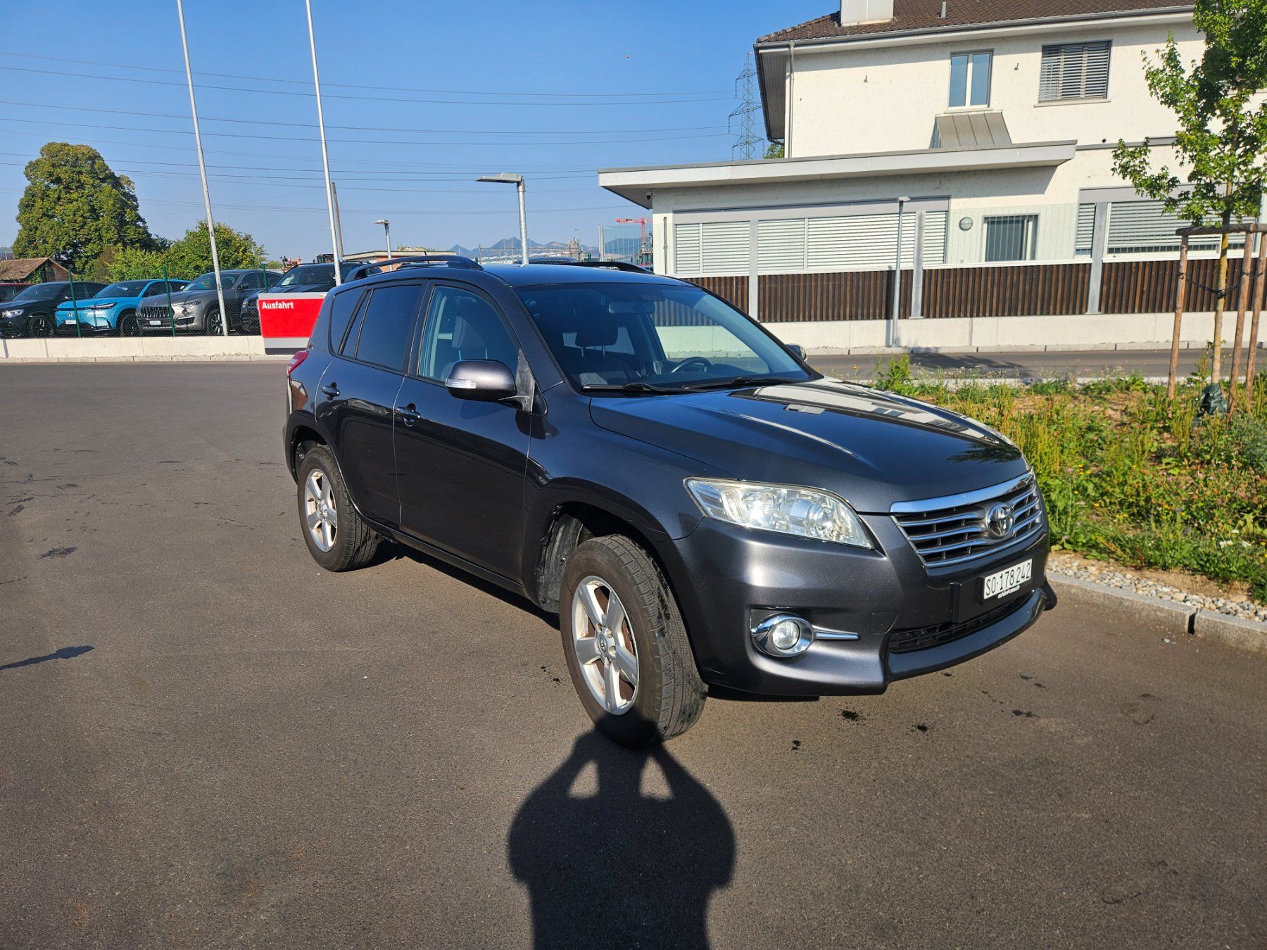 Toyota Autos: Toyota RAV4 2.0 benzin 4x4 SUV – Gebraucht aus Däniken SO von Schild1990 1