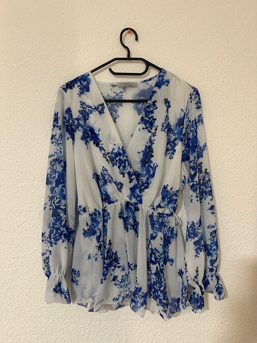 Blusen: Bluse – Neu (gemäss Beschreibung) aus Wattwil von betsar.13