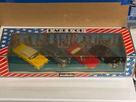 Coffret Solido 4 voitures américaines (No Dinky)