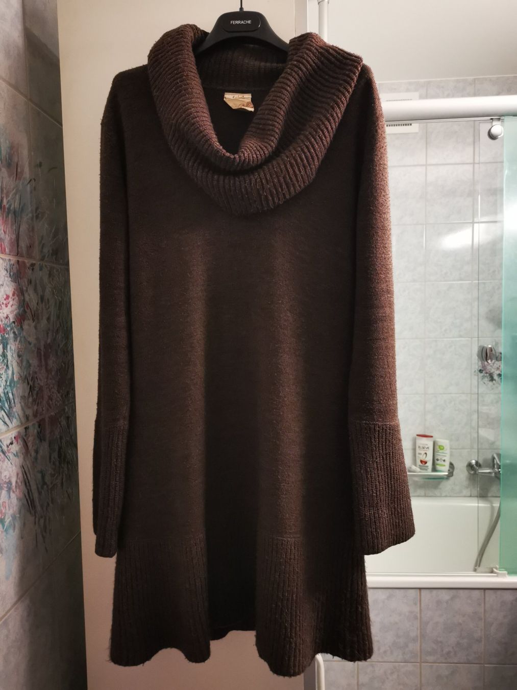 Vestiti: Robe pull chaude marron foncé – Usato da Courtepin venduto da mara_1808 1