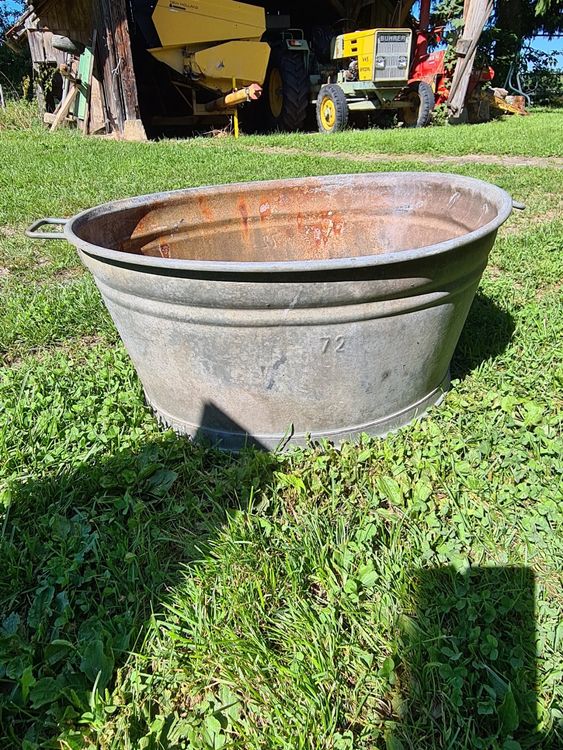 Alte Zinkwanne 72 lt. mit Löcher Kaufen auf Ricardo