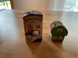 2 Dekoration / Haus aus Holz