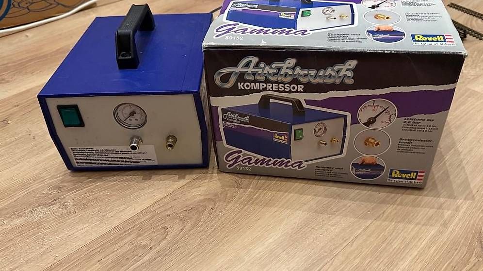 Compressori: Compresseur Gamma - Revell – Usato da Bremblens venduto da audit 1
