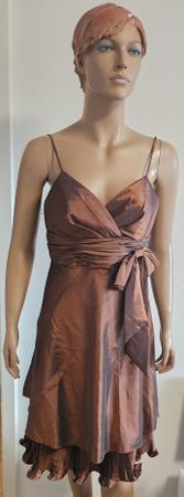 Neues elegantes Sommerkleid, Grösse 34, festlich