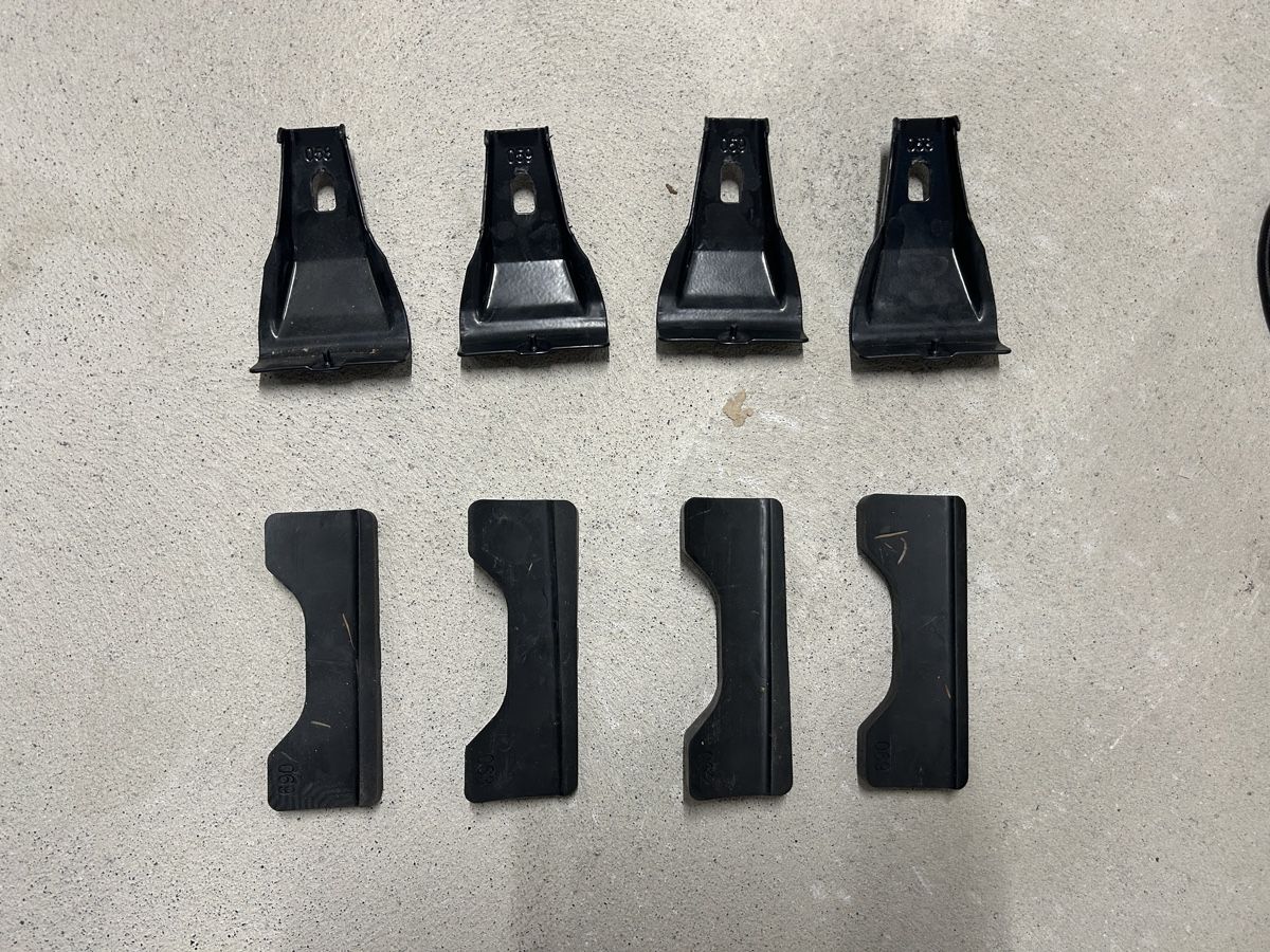 Thule Dachträger: Thule Kit 145013 Audi A3 – Gebraucht aus Mettmenstetten von tomaicg