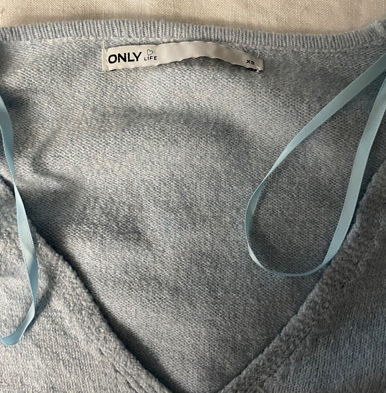 Only Pullover & Sweatshirts: Only Damen Pullover hellblau Grösse XS – Gebraucht aus Winterthur von crave 2