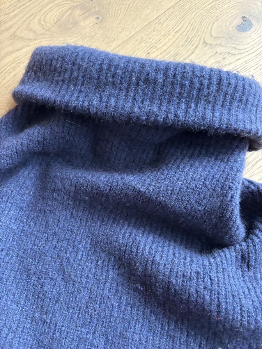 Pullover & Sweatshirts: Pull Zadig&Voltaire bleu marine, XS – Gebraucht aus Genève von bha_jcf5 5