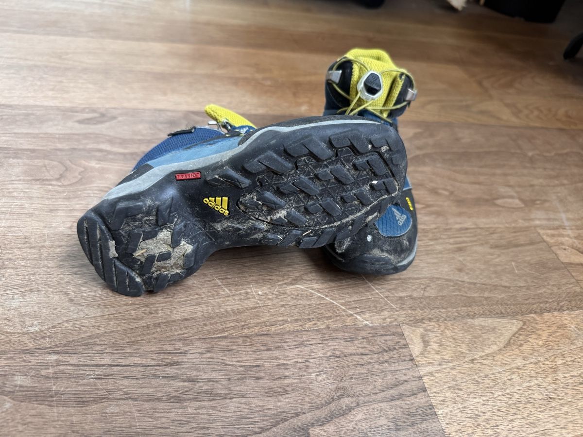 Adidas Schuhe für Jungen: Wanderschuhe Adidas Terrex Gr.  29 mit Gore-Tex – Gebraucht aus Luzern von simona80 2