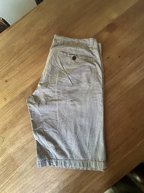 H&M Hosen: Männer Shorts Gr. W32 – Gebraucht aus Zürich von elg_rqw7 2