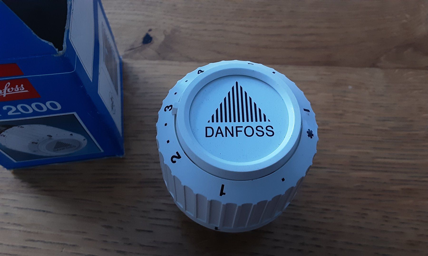 Radiatori: DANFOSS Thermostatenkopf – Nuovo e nell'imballaggio originale da Stans venduto da kae_hqq5 4