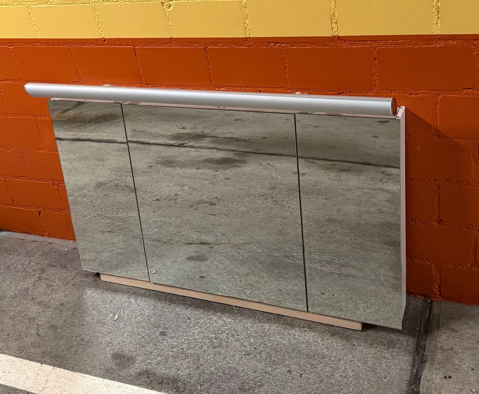 Schneider Spiegelschränke: Badezimmer- Spiegelschrank – Gebraucht aus Dietikon von Stef019 2