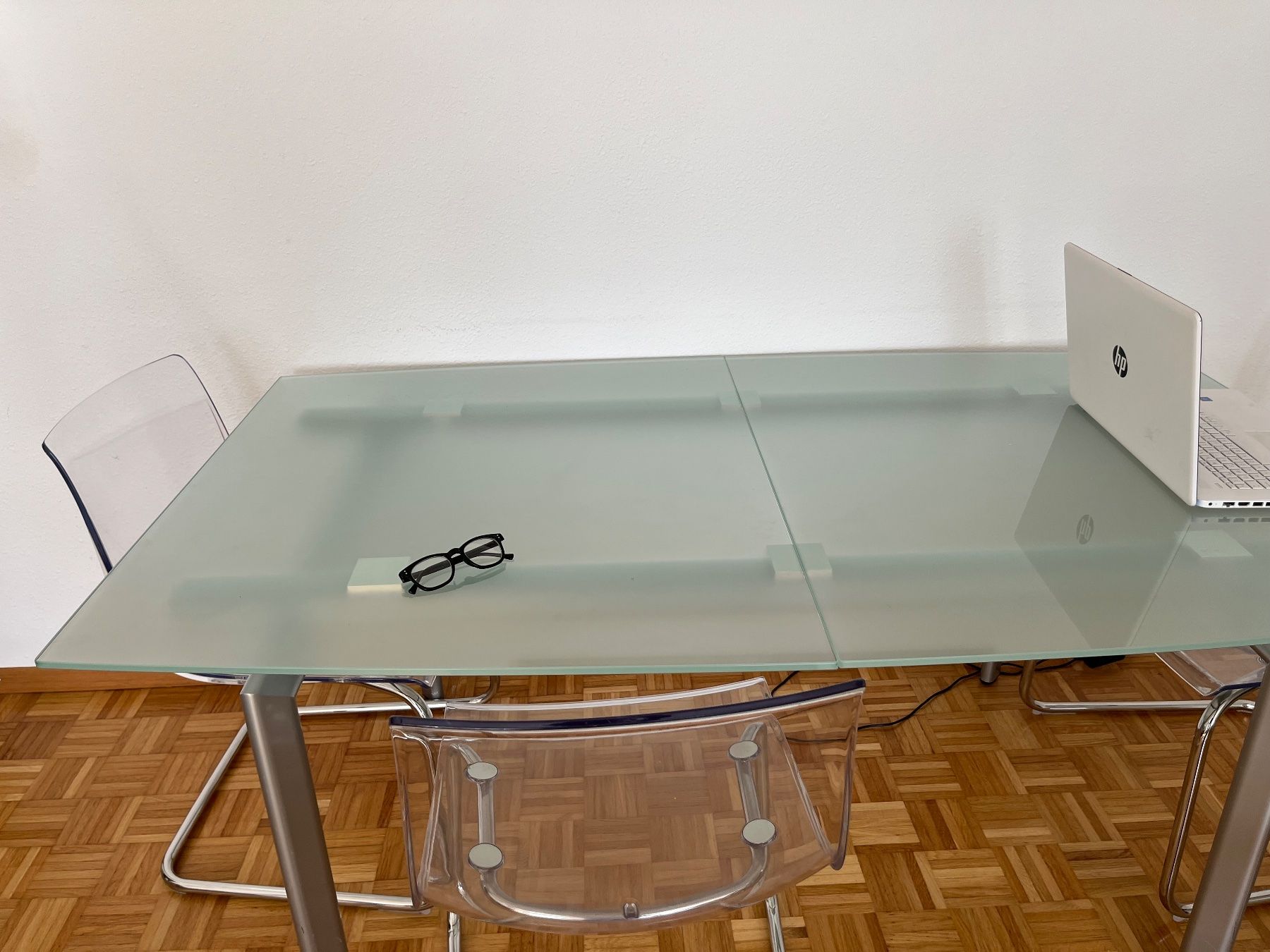 Atelier Alinea Ensemble table et chaises: Dining  table  and four chairs – D'occasion à Winterthur par tim_sy8p 3