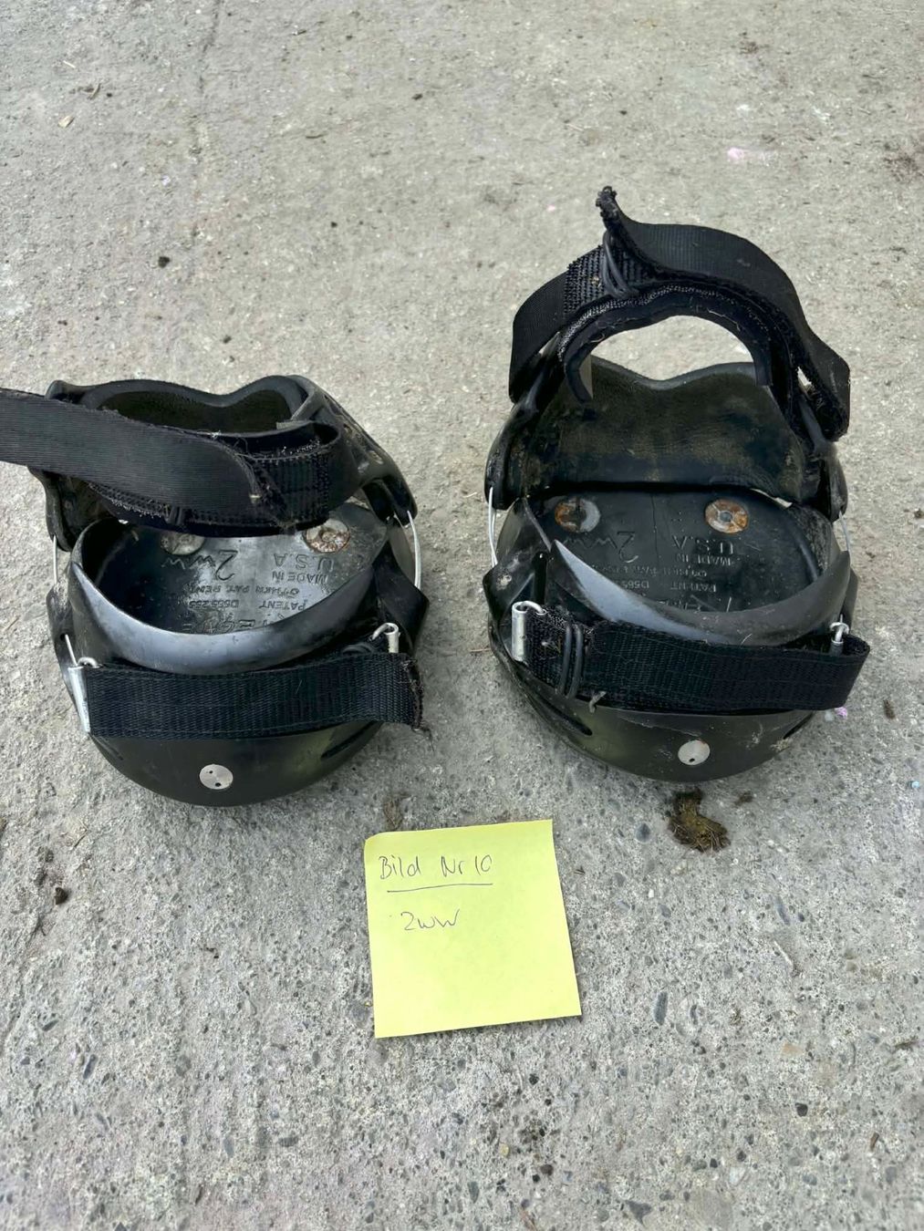 Scarpe per cavalli: Hufschuhe Renegade Grösse 2ww mit Stollen – Usato da Unterlunkhofen venduto da Schnueffelchen1