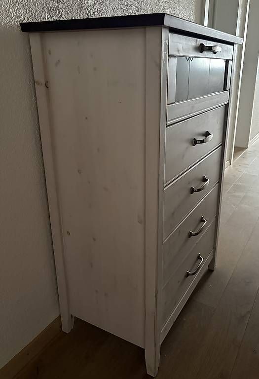 Cassettiere: Commode doccasion en bon état – Usato da St-Prex venduto da gilby4127