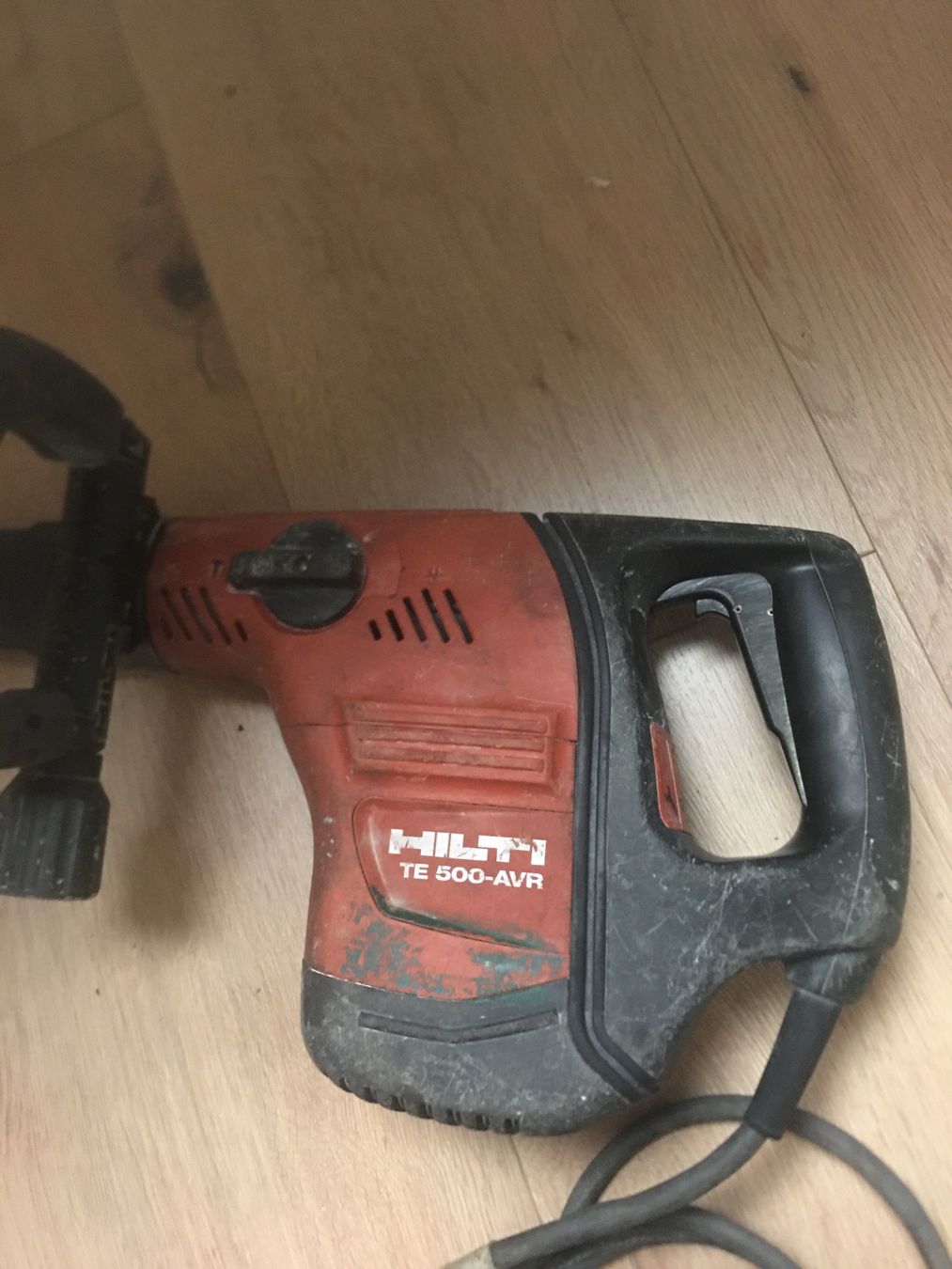 Hilti Tutti gli attrezzi: Hilti TE 500-AVR Spitzhammer defekt – Difettoso da Lichtensteig venduto da gregi44