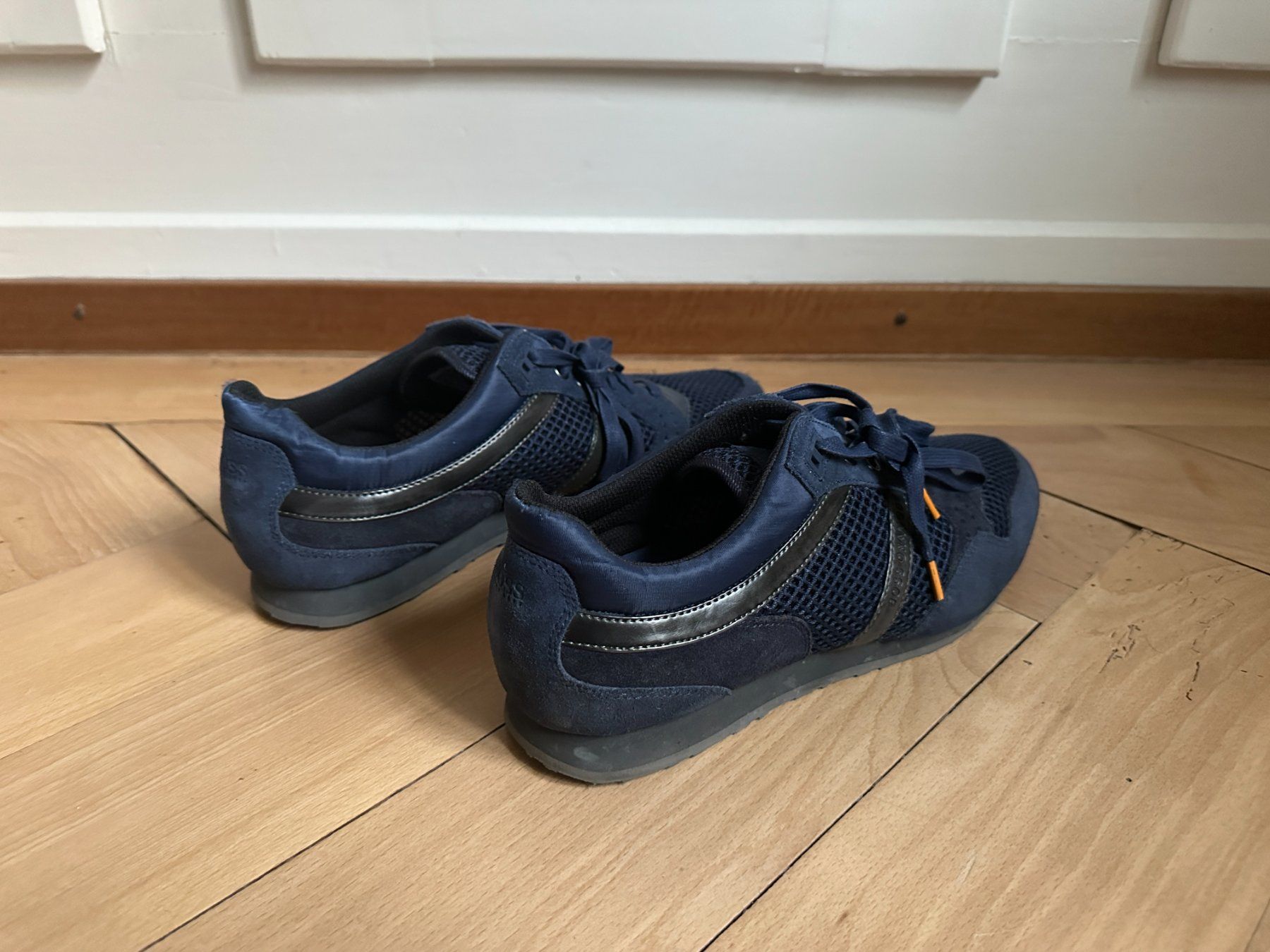 Hugo Boss Chaussures hommes: HUGO BOSS - Sneaker dunkelblau 43 – D'occasion à Zürich par Diazaio 2