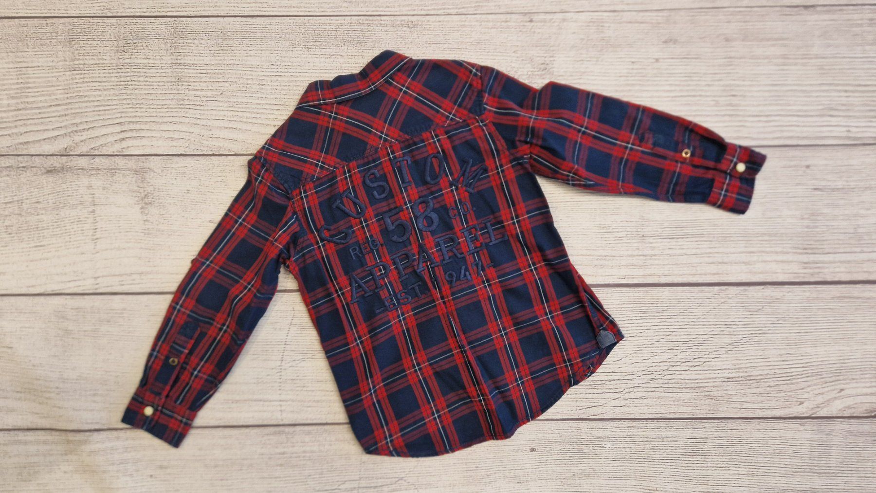 H&M Lotti & Set di vestiti: Set Weste & Hemd von H&M Gr. 110 – Usato da Baar venduto da rebeli6340 2